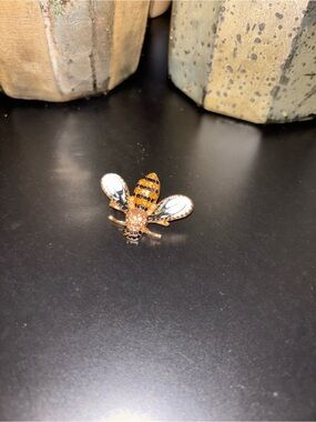 Bee Pin Brooch with Amber Rhinestones and White Enamel Wings
